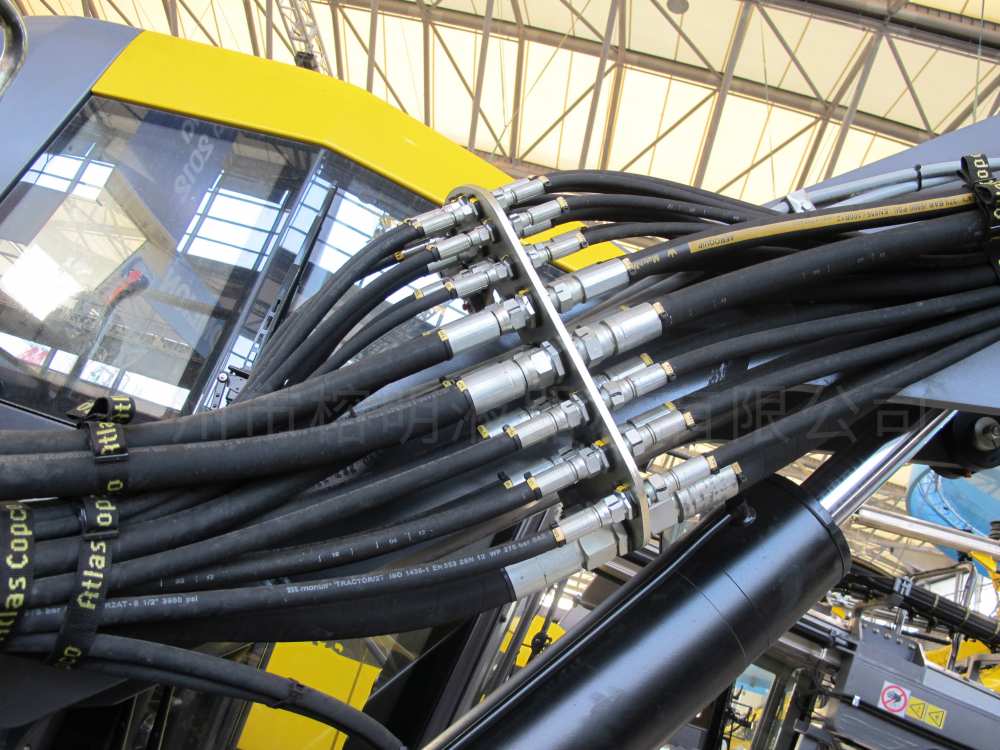 煤礦專用高壓軟管總成及配件（煤礦用高壓膠管規格型號）